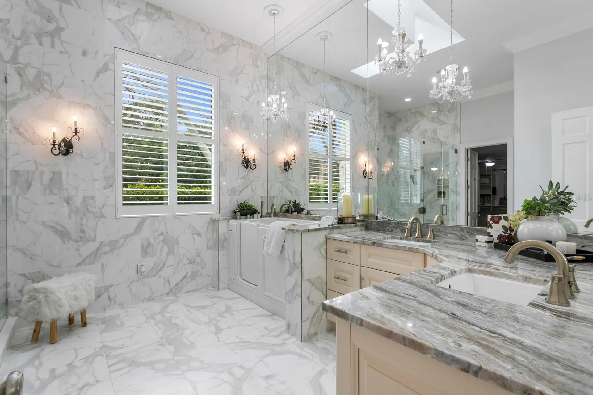16504 Avila Boulevard Tampa FL 33613