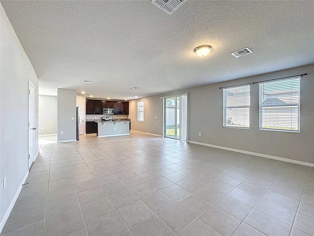 5251 Meredrew Lane St Cloud FL 34771