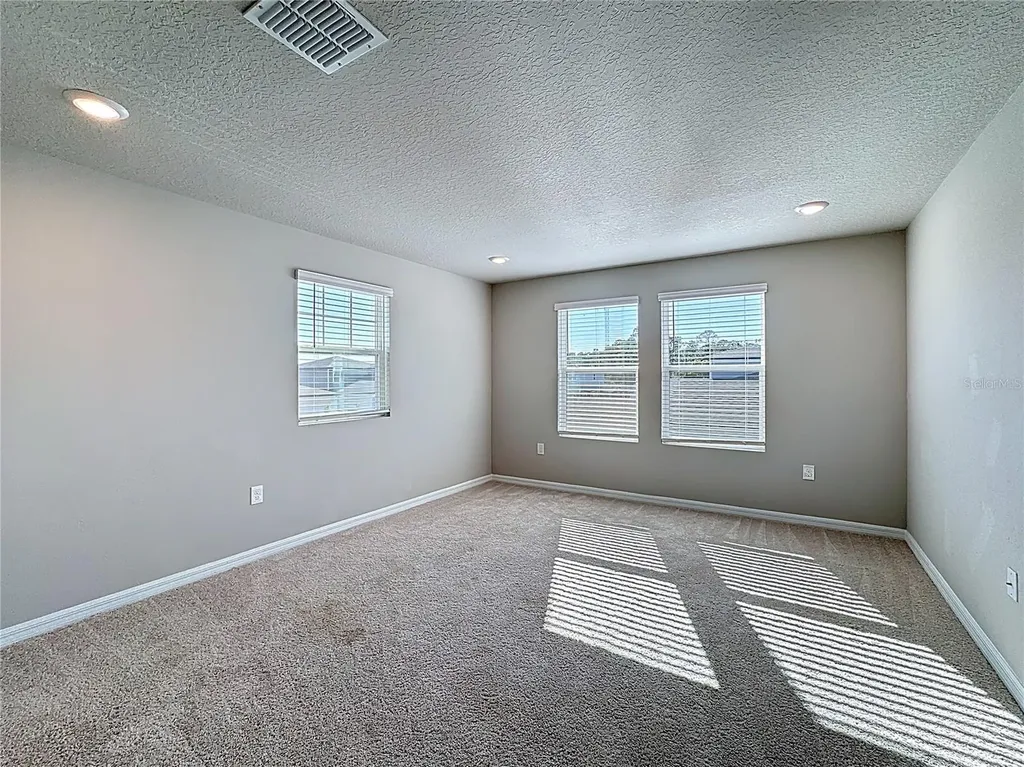 5251 Meredrew Lane St Cloud FL 34771
