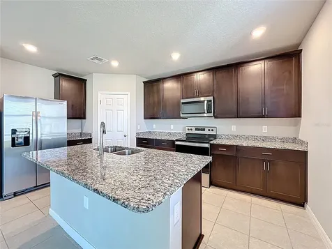 5251 Meredrew Lane St Cloud FL 34771
