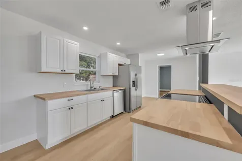 2216 Cherbourg Court Orlando FL 32808