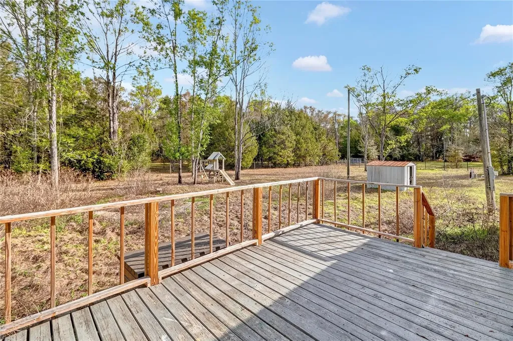 13882 SW 130th Avenue Archer FL 32618