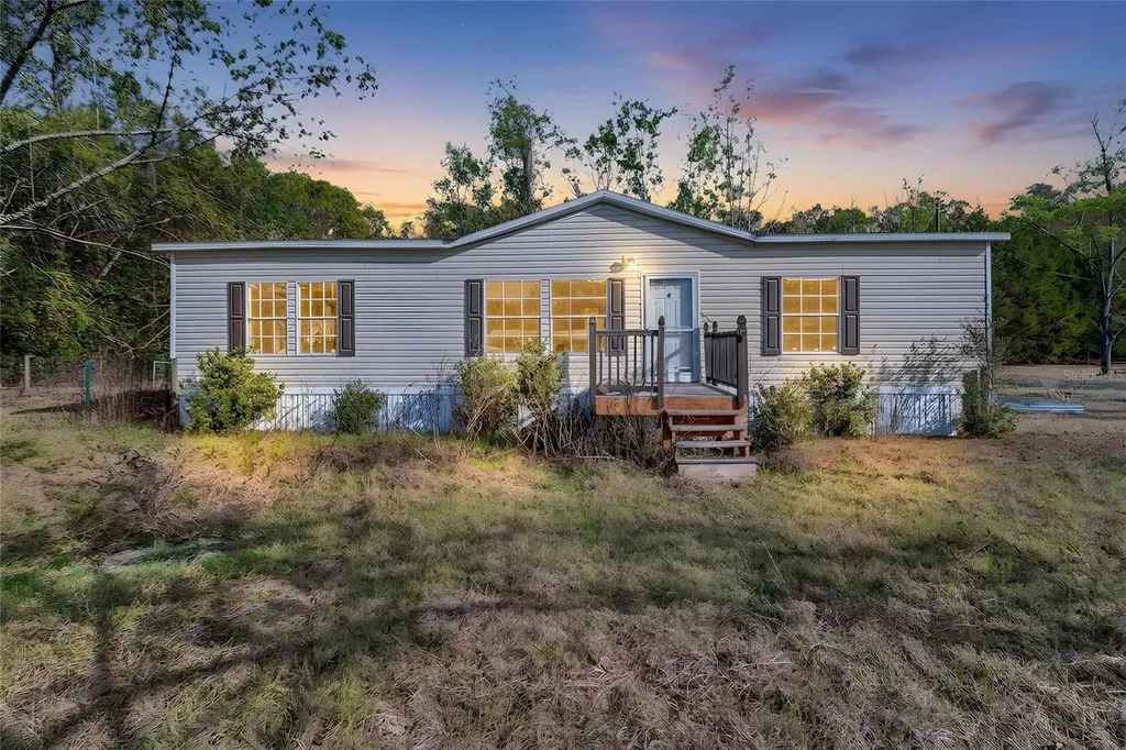 13882 SW 130th Avenue Archer FL 32618