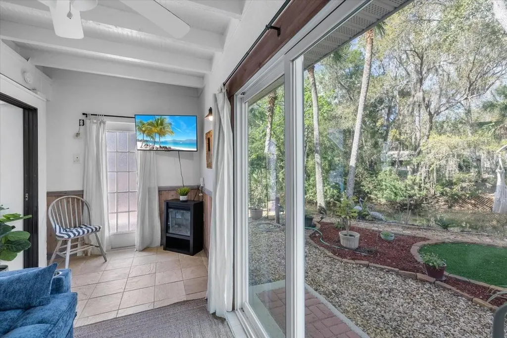 6093 Avenue Of The Palms Weeki Wachee FL 34607