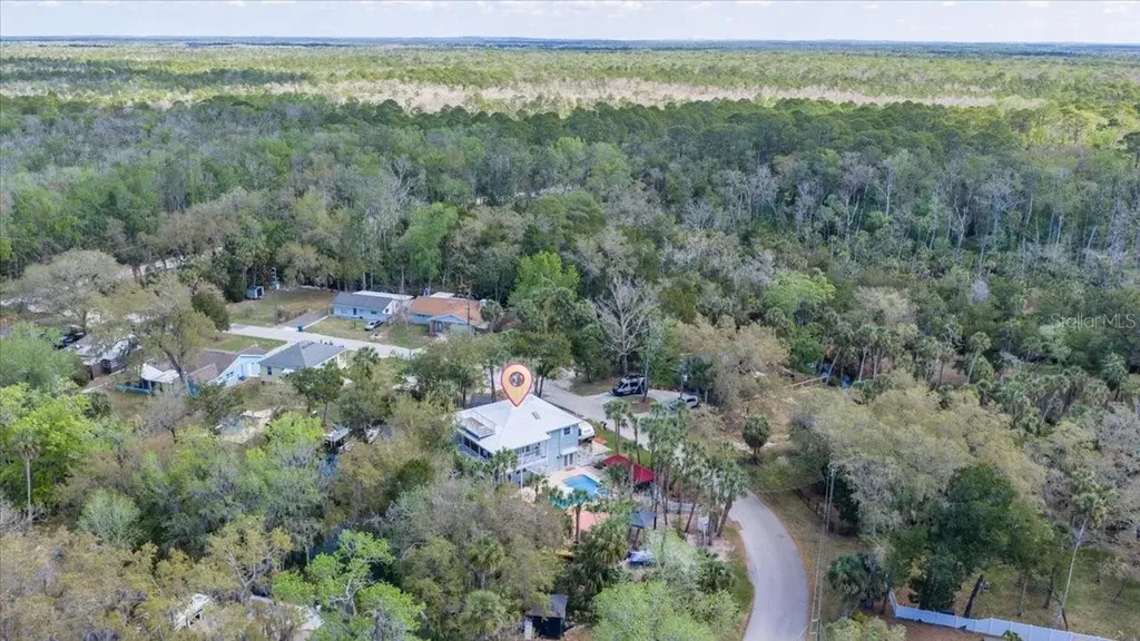 6093 Avenue Of The Palms Weeki Wachee FL 34607