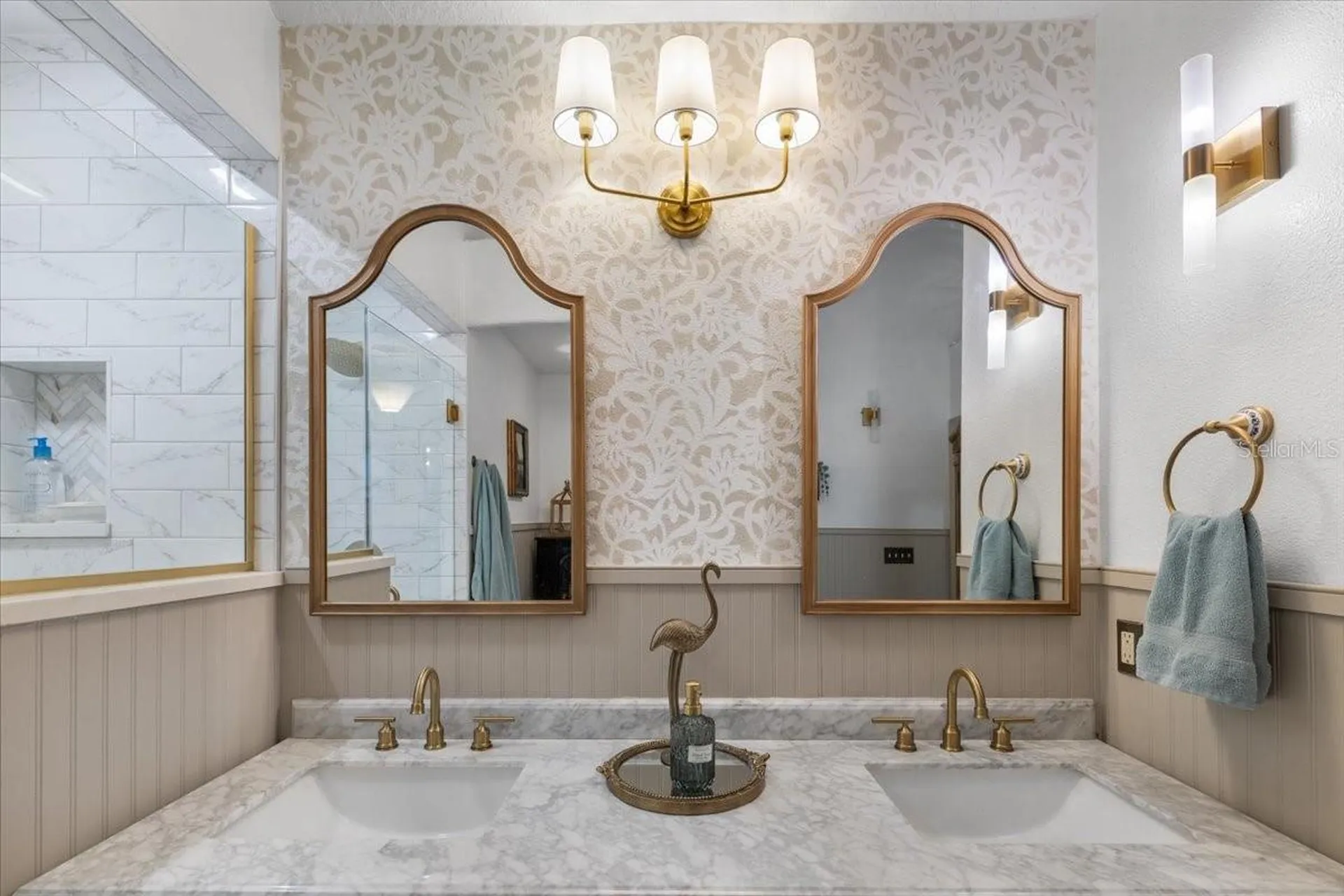 6093 Avenue Of The Palms Weeki Wachee FL 34607
