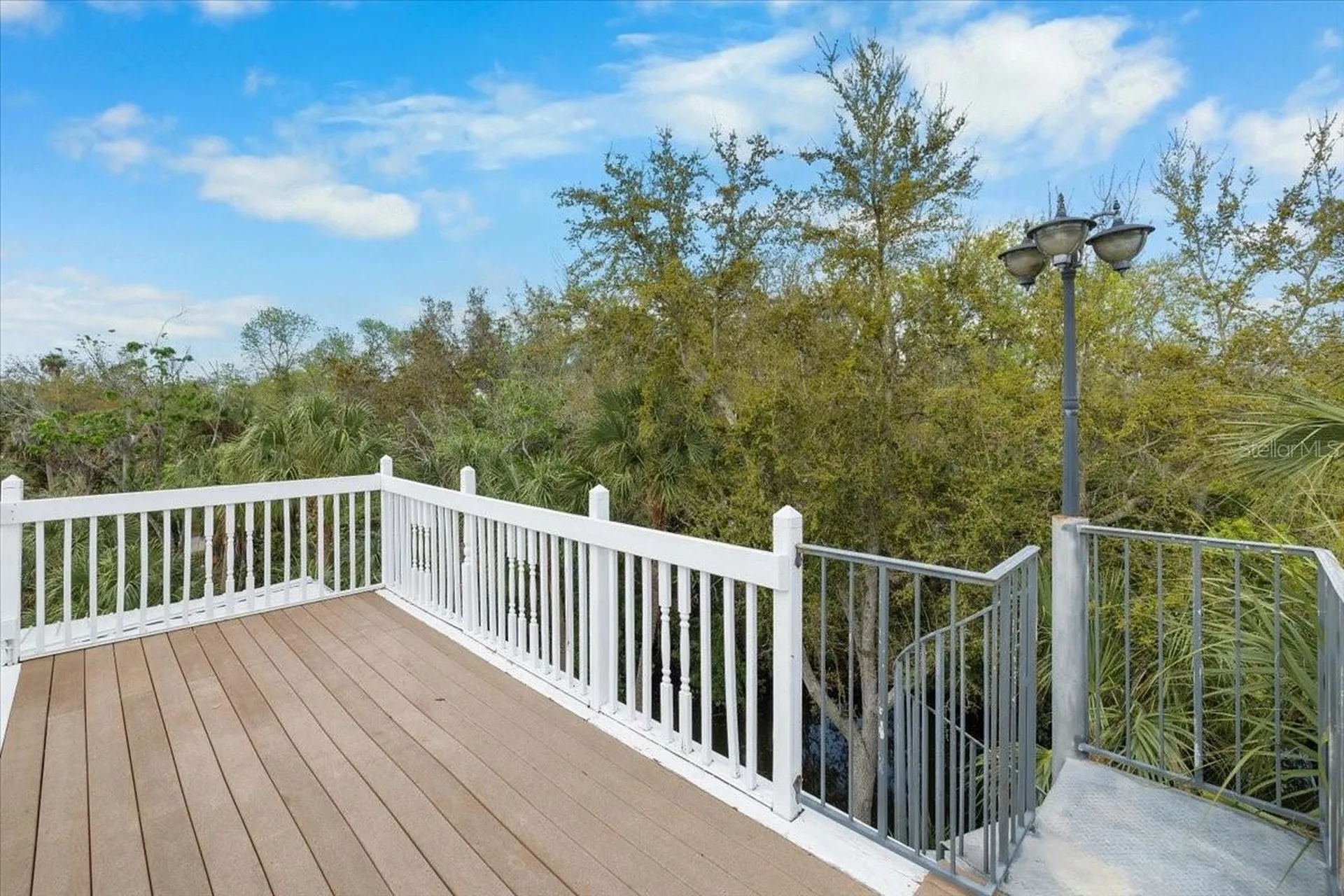 6093 Avenue Of The Palms Weeki Wachee FL 34607