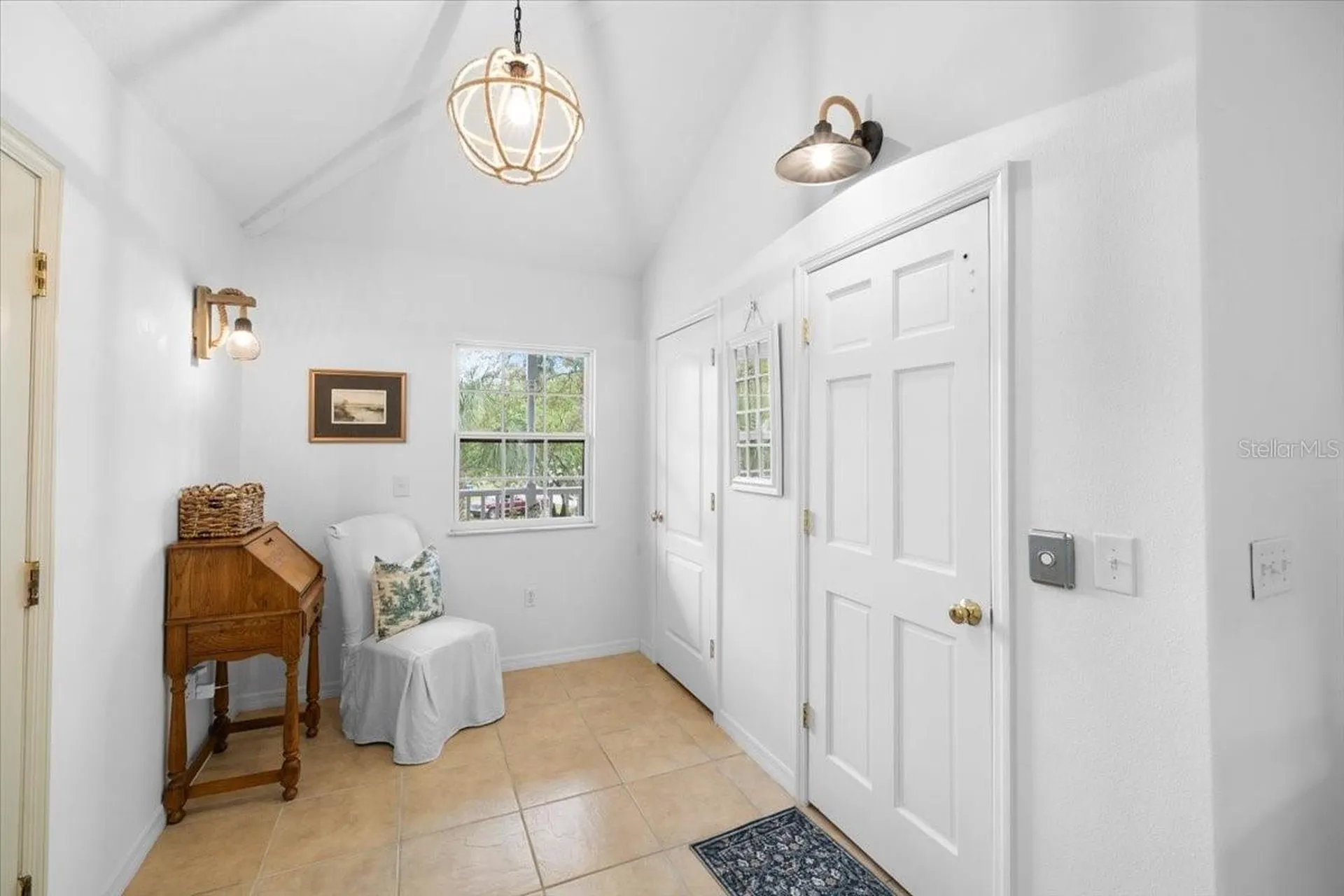 6093 Avenue Of The Palms Weeki Wachee FL 34607