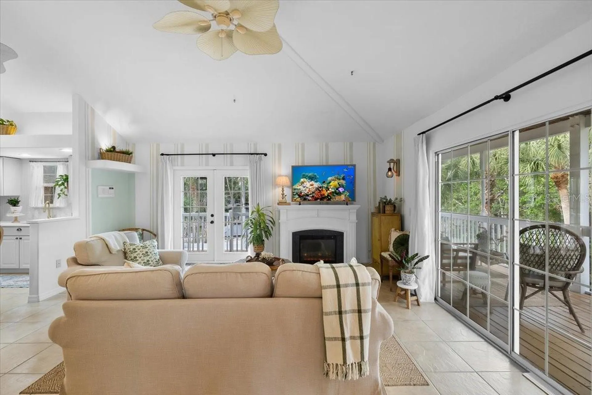 6093 Avenue Of The Palms Weeki Wachee FL 34607