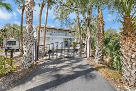 6093 Avenue Of The Palms Weeki Wachee FL 34607