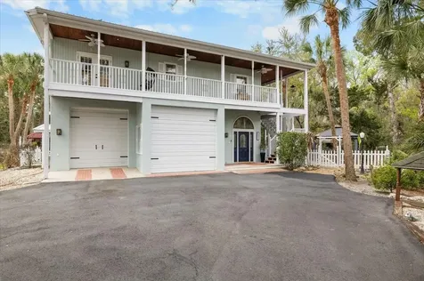 6093 Avenue Of The Palms Weeki Wachee FL 34607