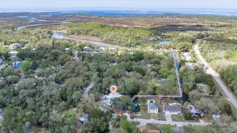 6093 Avenue Of The Palms Weeki Wachee FL 34607