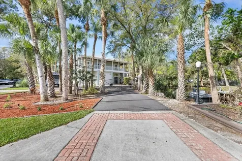 6093 Avenue Of The Palms Weeki Wachee FL 34607