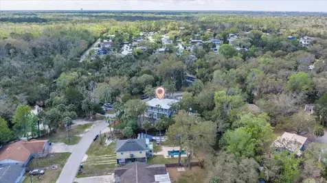 6093 Avenue Of The Palms Weeki Wachee FL 34607