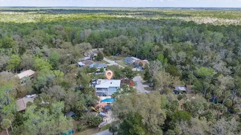 6093 Avenue Of The Palms Weeki Wachee FL 34607