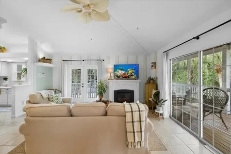 6093 Avenue Of The Palms Weeki Wachee FL 34607