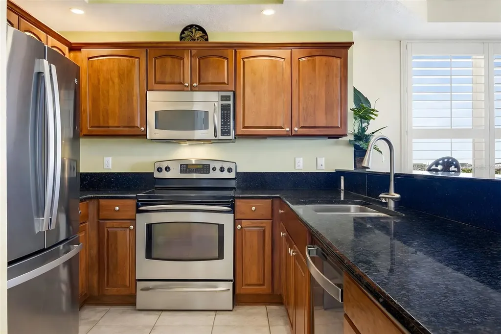 2403 S Atlantic Avenue Daytona Beach Shores FL 32118