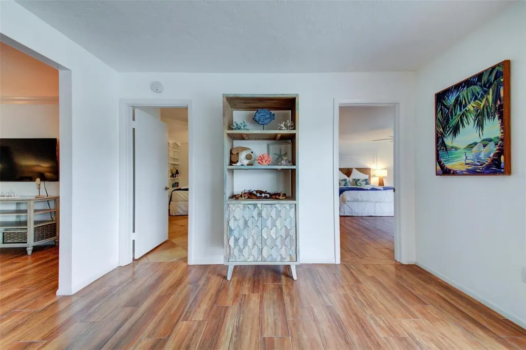 5354 Shadow Lawn Drive Sarasota FL 34242