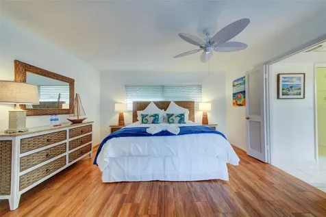 5354 Shadow Lawn Drive Sarasota FL 34242