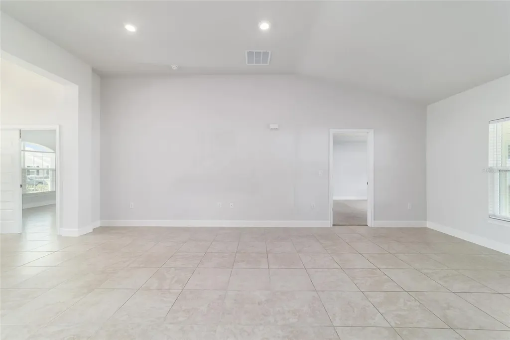 8373 SW 57th Court Ocala FL 34476