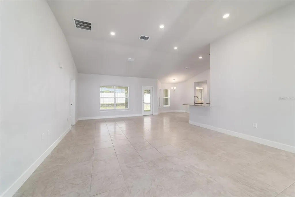 8373 SW 57th Court Ocala FL 34476