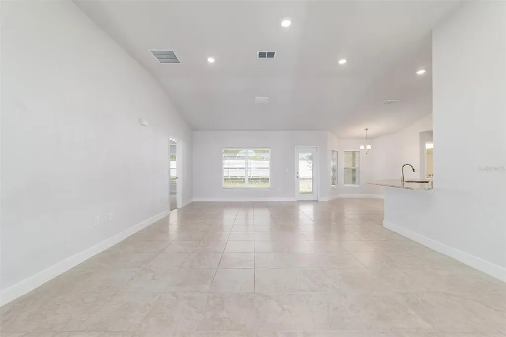8373 SW 57th Court Ocala FL 34476