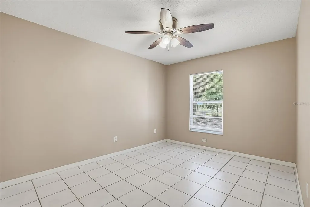 4717 Lakewood Drive Seffner FL 33584
