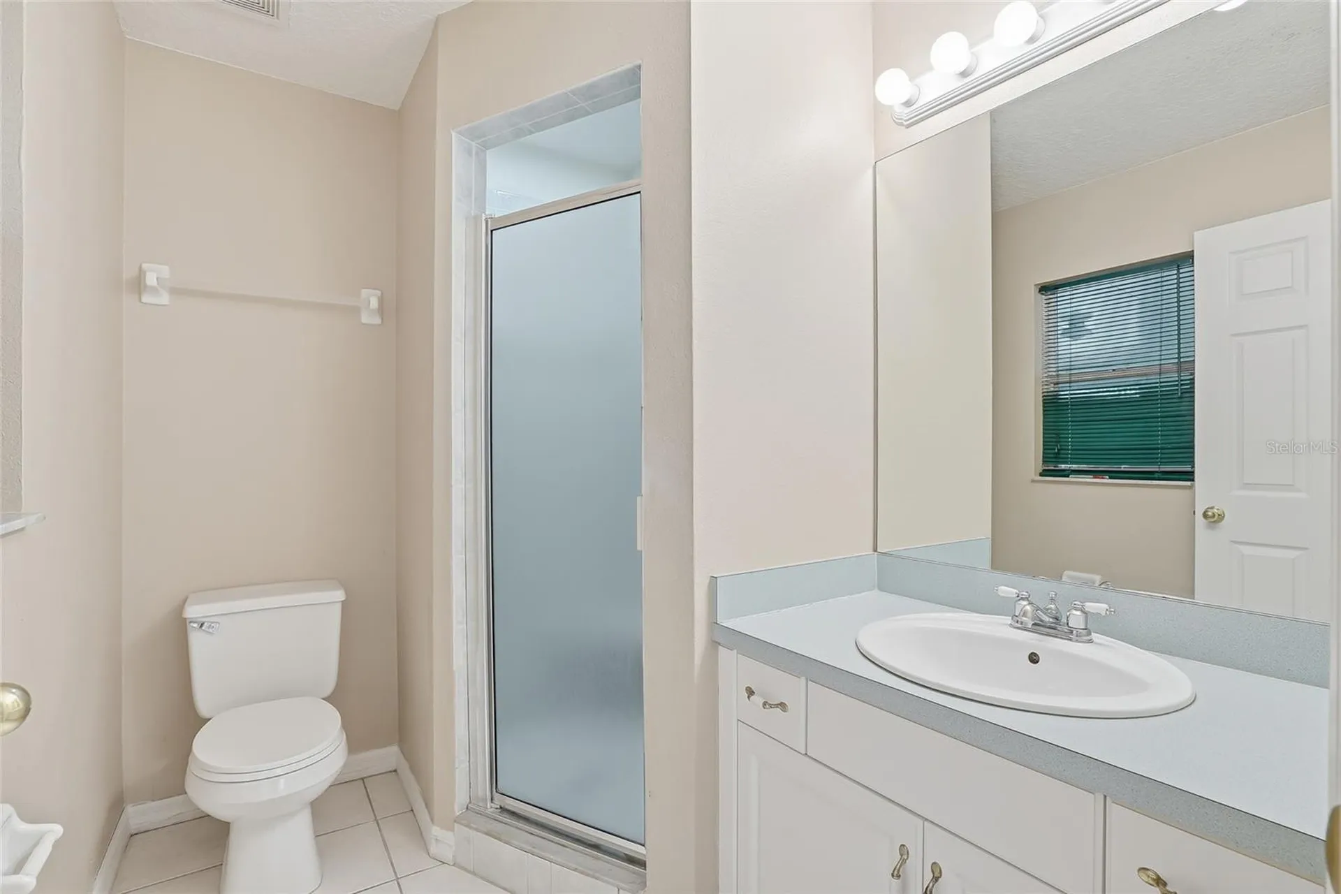 4717 Lakewood Drive Seffner FL 33584