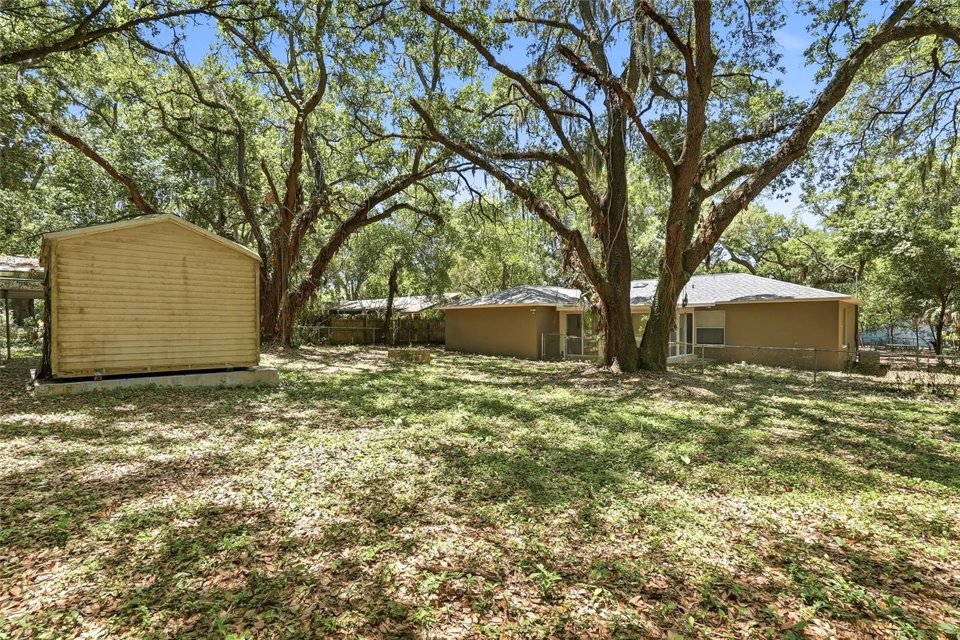4717 Lakewood Drive Seffner FL 33584