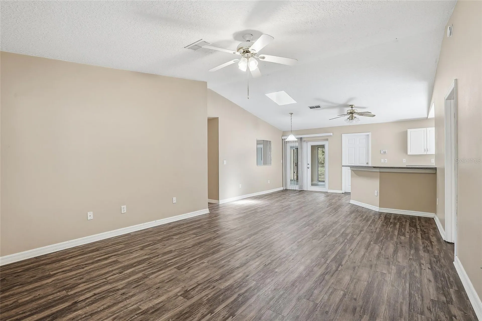 4717 Lakewood Drive Seffner FL 33584