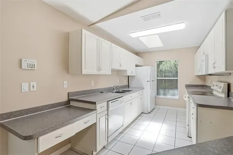 4717 Lakewood Drive Seffner FL 33584
