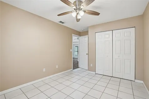 4717 Lakewood Drive Seffner FL 33584