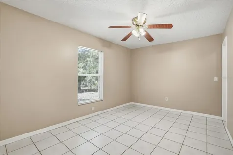 4717 Lakewood Drive Seffner FL 33584