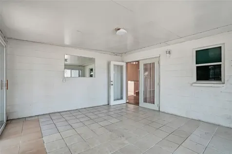 4717 Lakewood Drive Seffner FL 33584