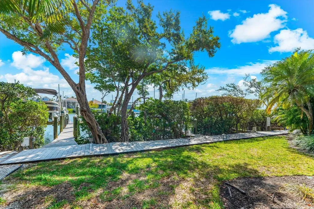 3941 Hamilton Club Circle Sarasota FL 34242