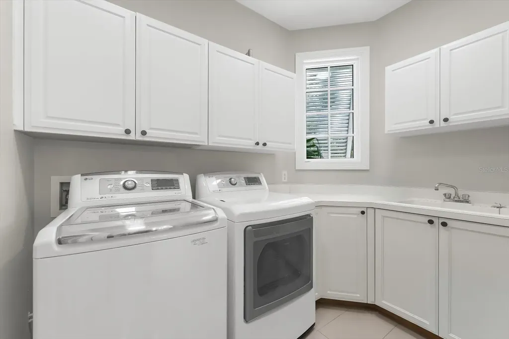 3941 Hamilton Club Circle Sarasota FL 34242