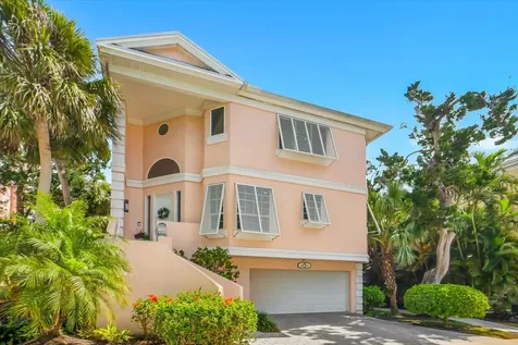 3941 Hamilton Club Circle Sarasota FL 34242
