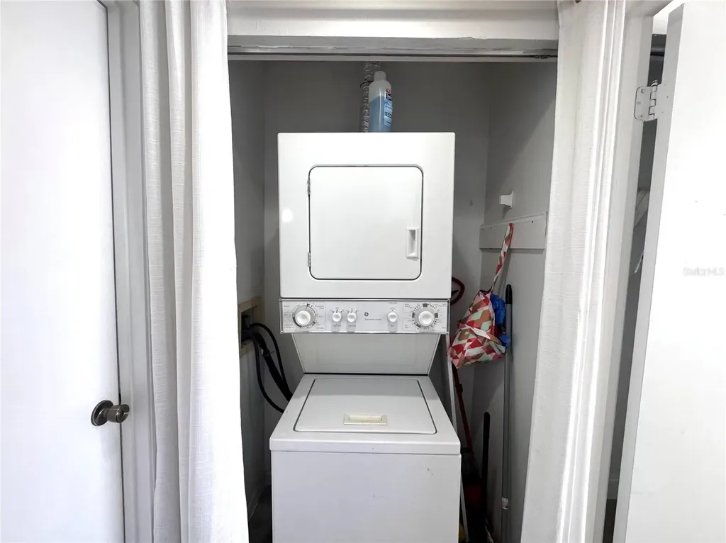 2544 Woodgate Boulevard Orlando FL 32822
