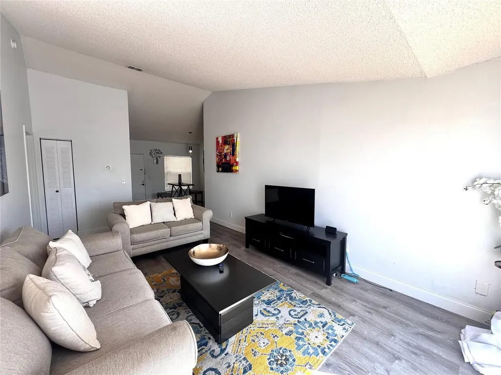 2544 Woodgate Boulevard Orlando FL 32822