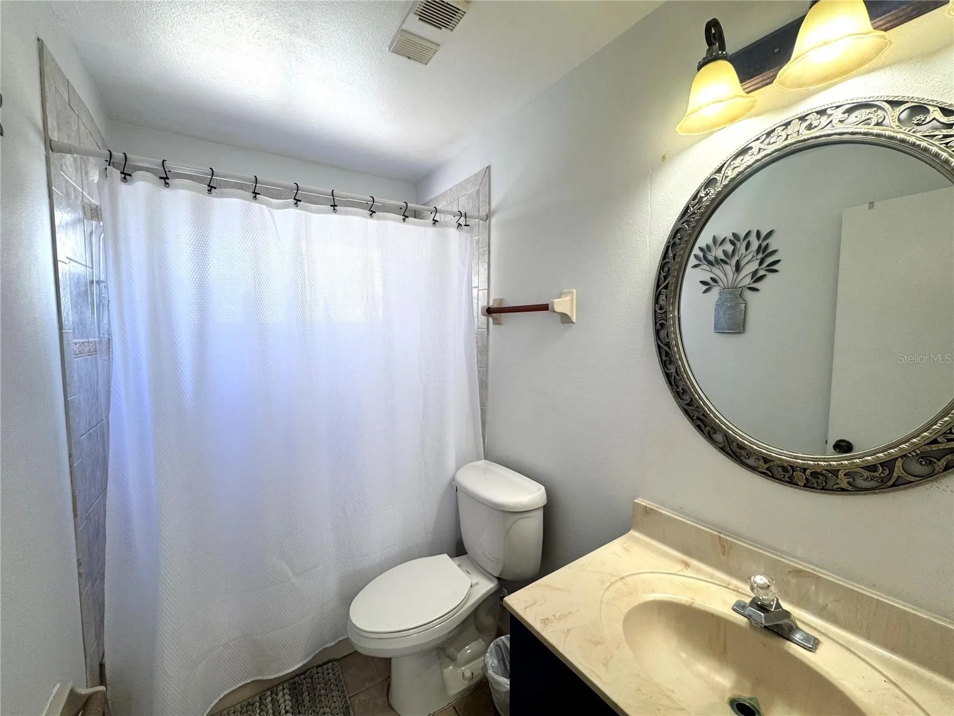 2544 Woodgate Boulevard Orlando FL 32822