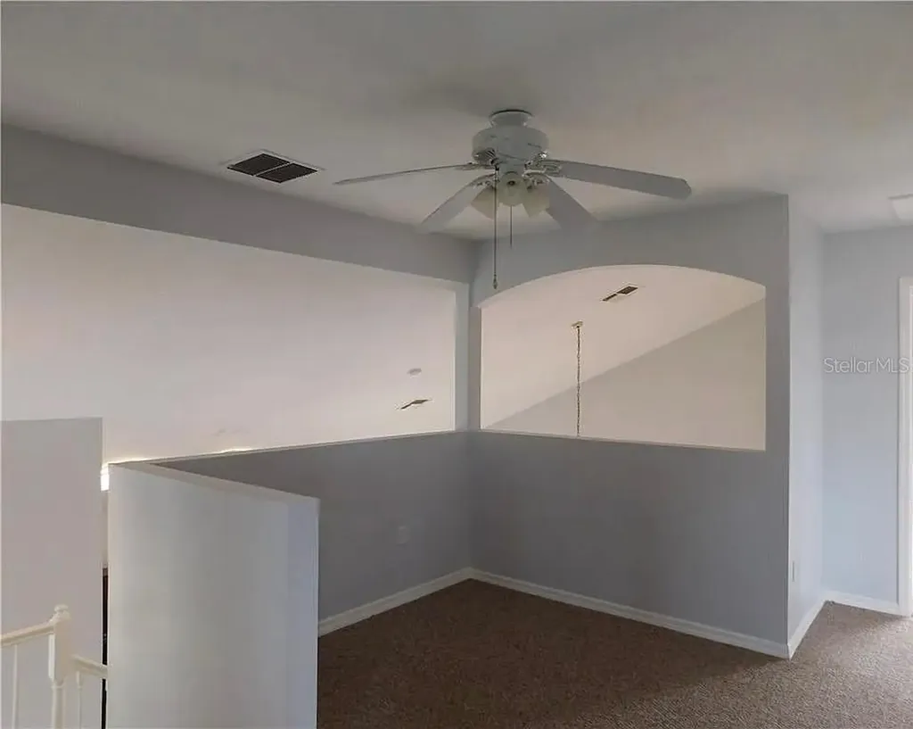 546 Eagle Pointe S Kissimmee FL 34746