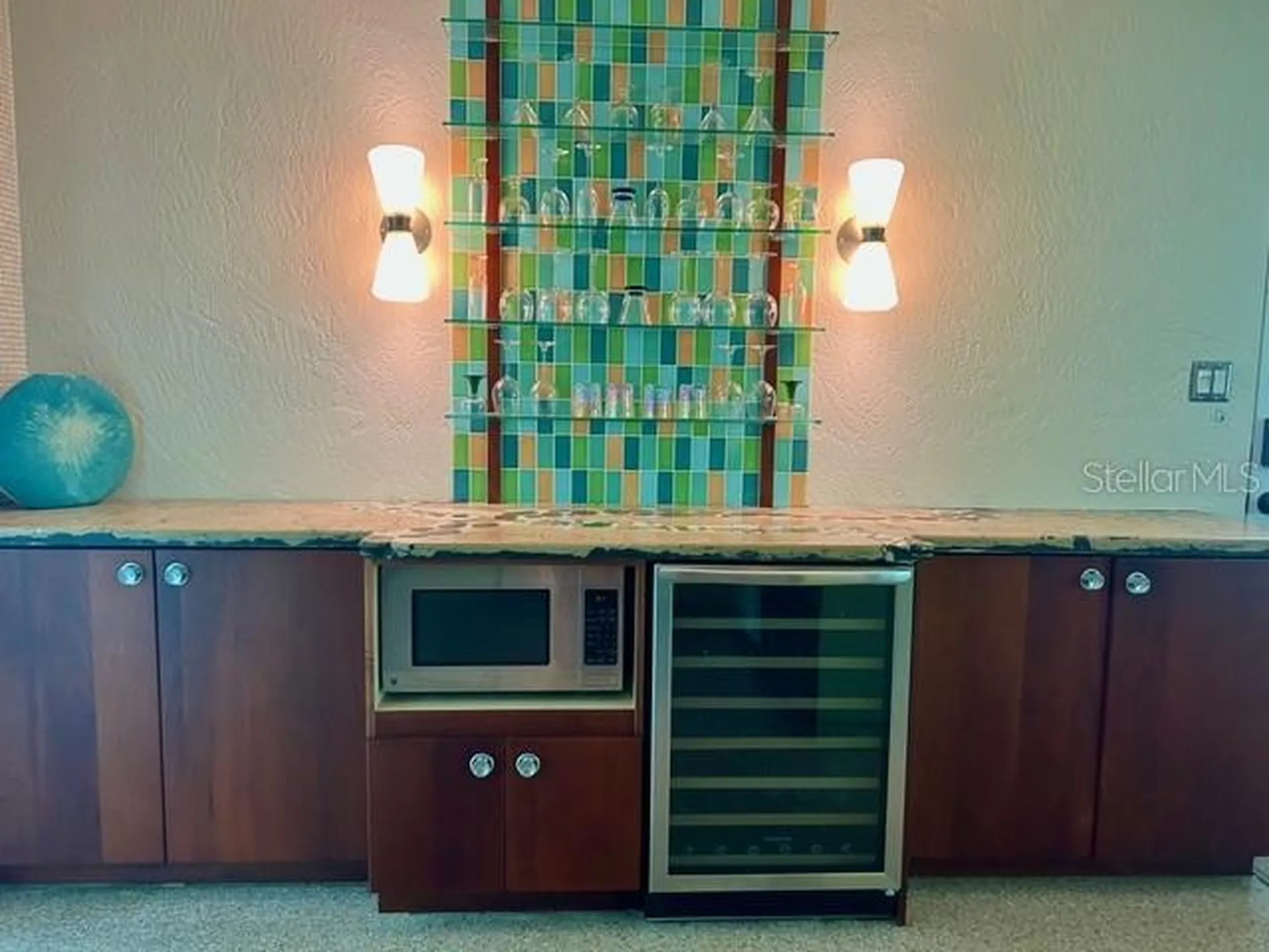 911 E 2nd Avenue New Smyrna Beach FL 32169