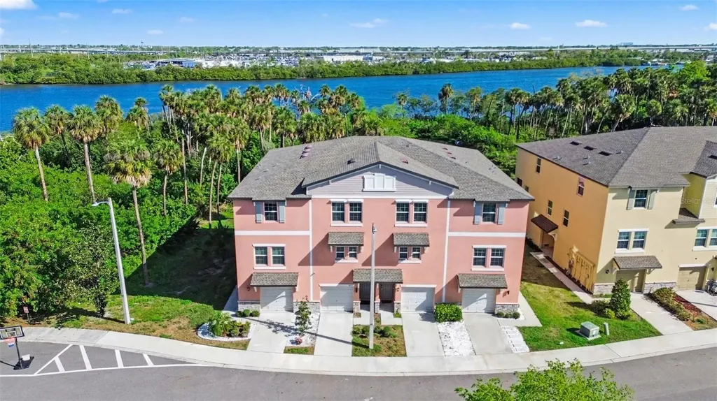4624 Willet Cooper Court Tampa FL 33619