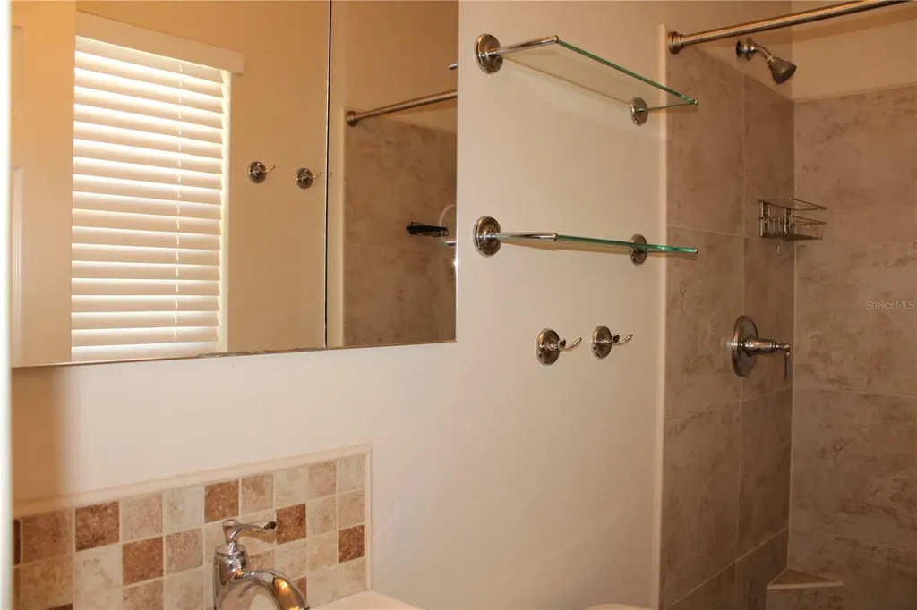 5911 7th Avenue Drive W Bradenton FL 34209