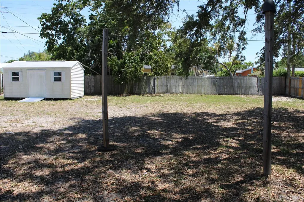 5911 7th Avenue Drive W Bradenton FL 34209