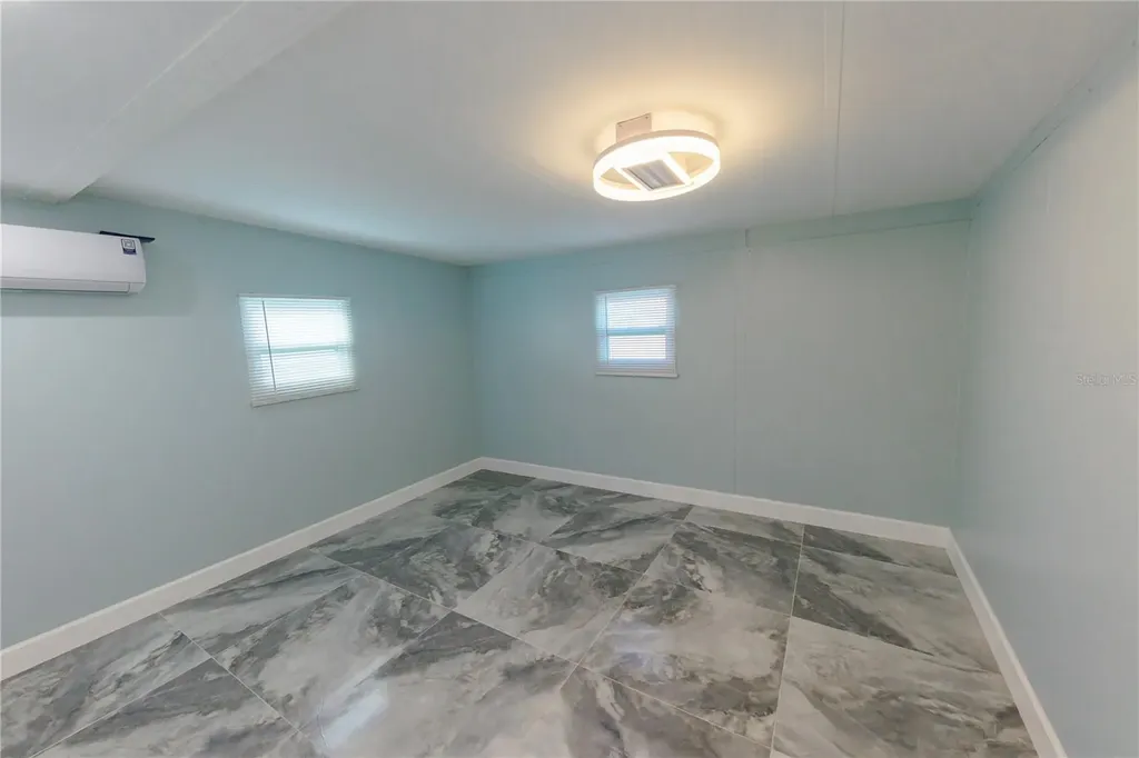 300 53rd Street W Bradenton FL 34209