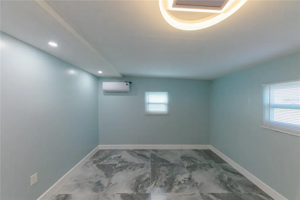300 53rd Street W Bradenton FL 34209