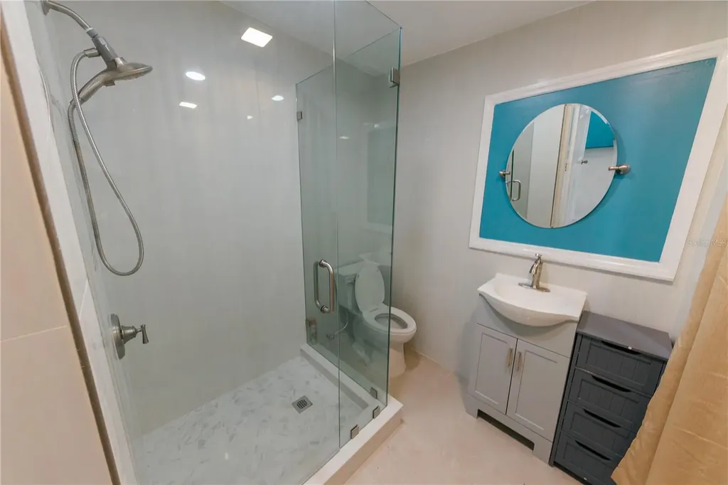 300 53rd Street W Bradenton FL 34209
