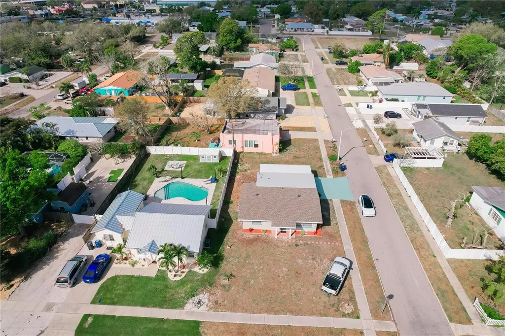 300 53rd Street W Bradenton FL 34209