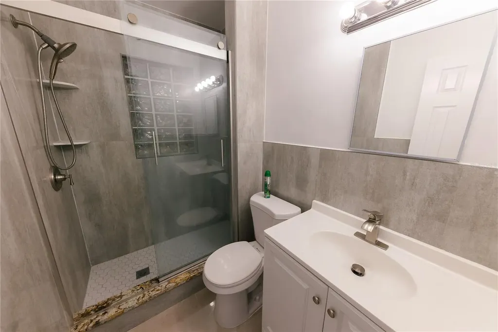 300 53rd Street W Bradenton FL 34209
